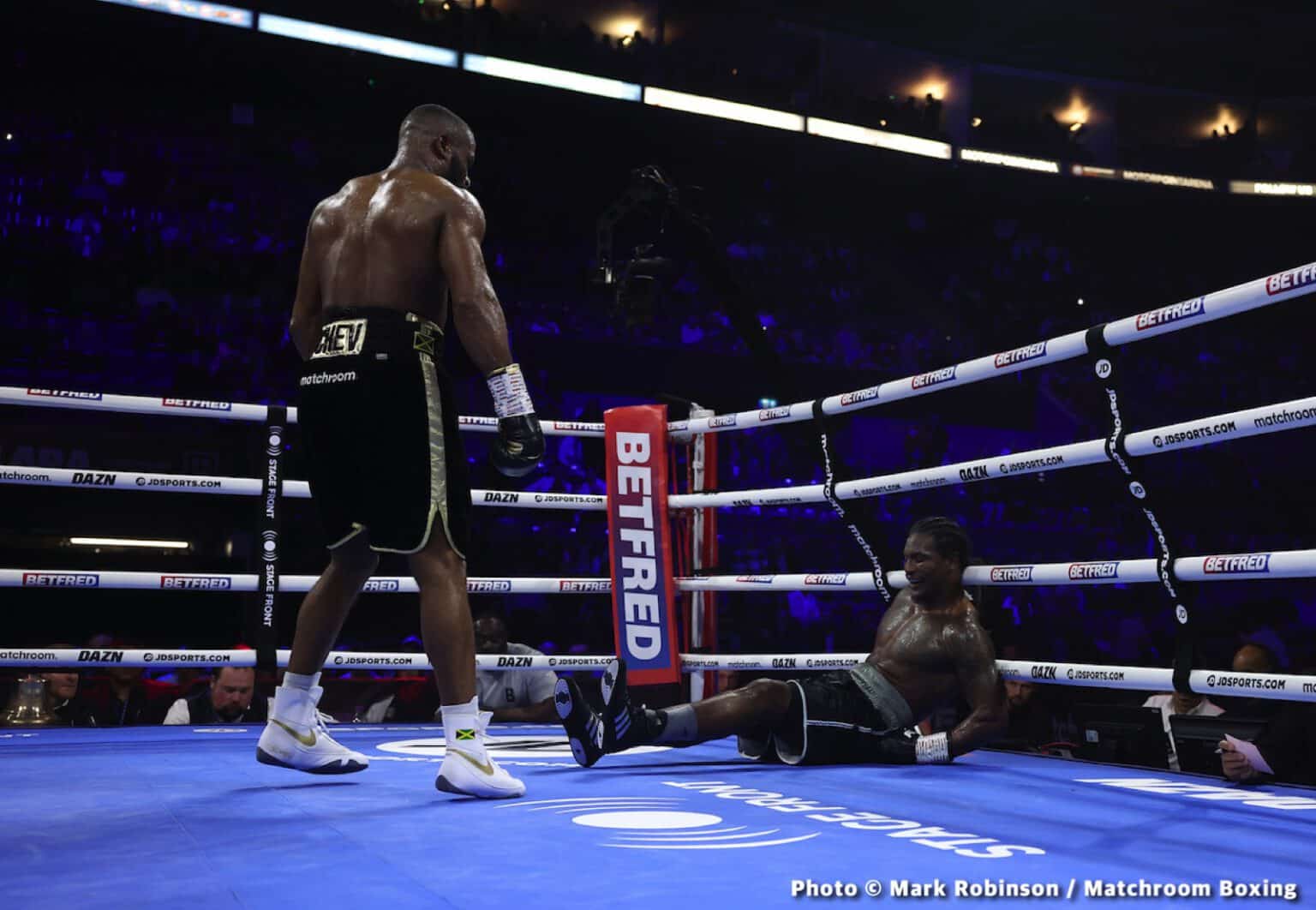 Tonight: Wood vs. Lara - Live Results