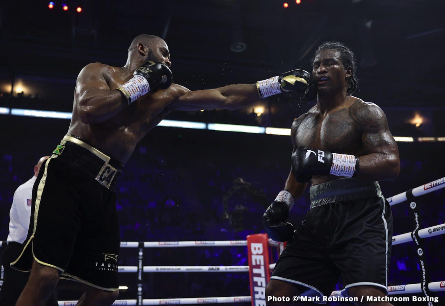 Tonight: Wood vs. Lara - Live Results