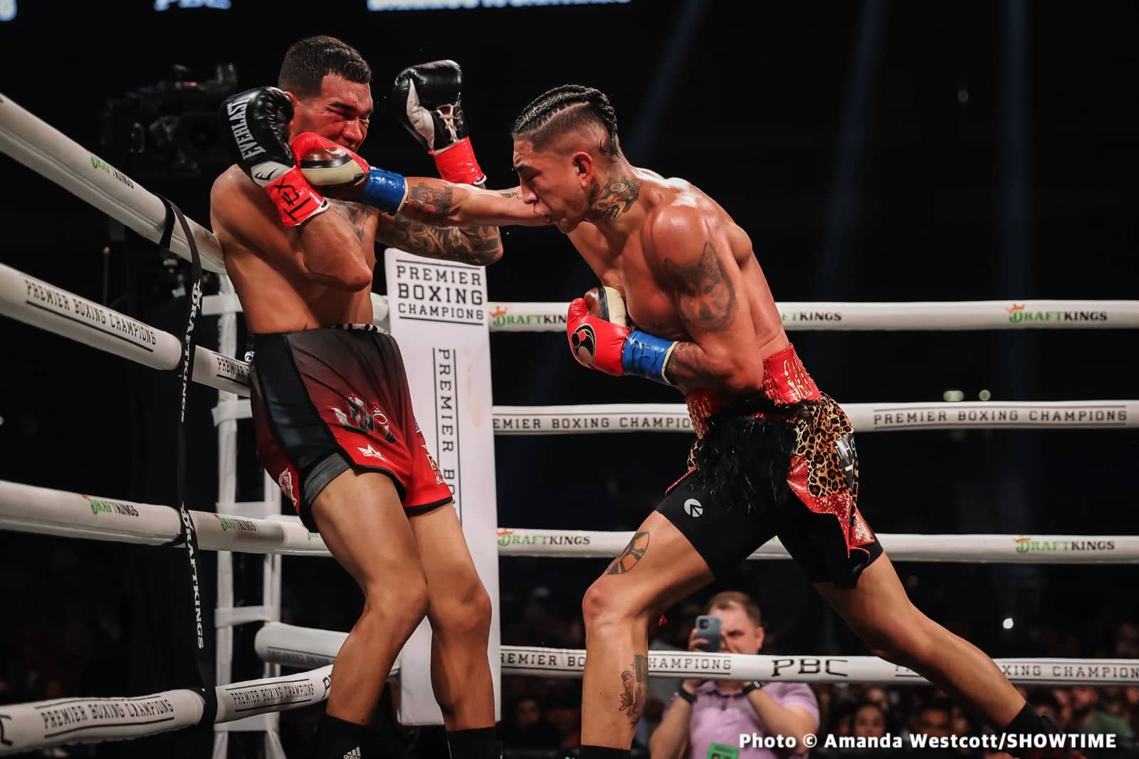 Mario Barrios TKO 8 Santiago, Pero Stops Faust - Boxing Results