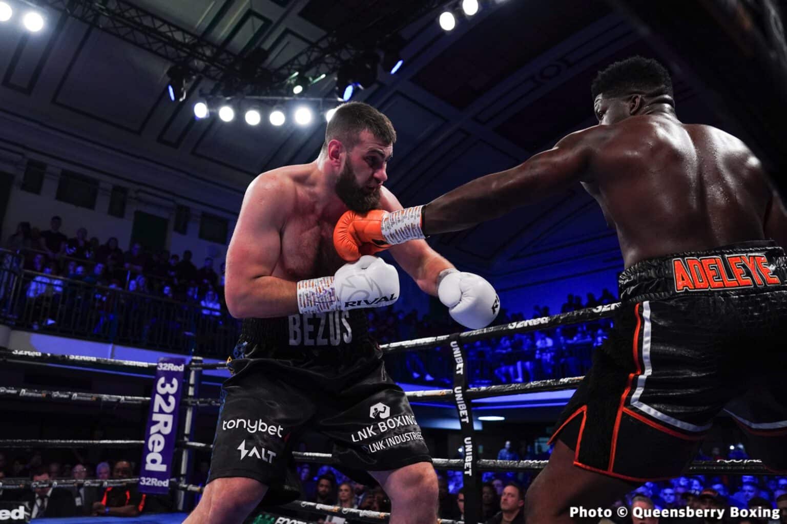 David Adeleye Stops Bezus at York Hall - Boxing Results