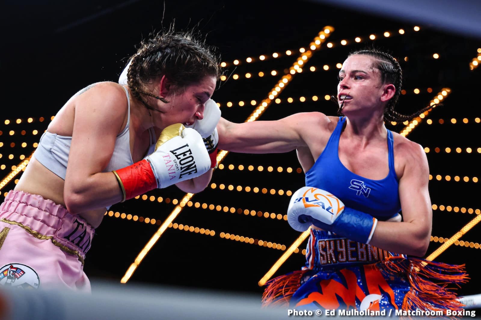 Tonight: Amanda Serrano vs. Erika Cruz - Live Results From MSG