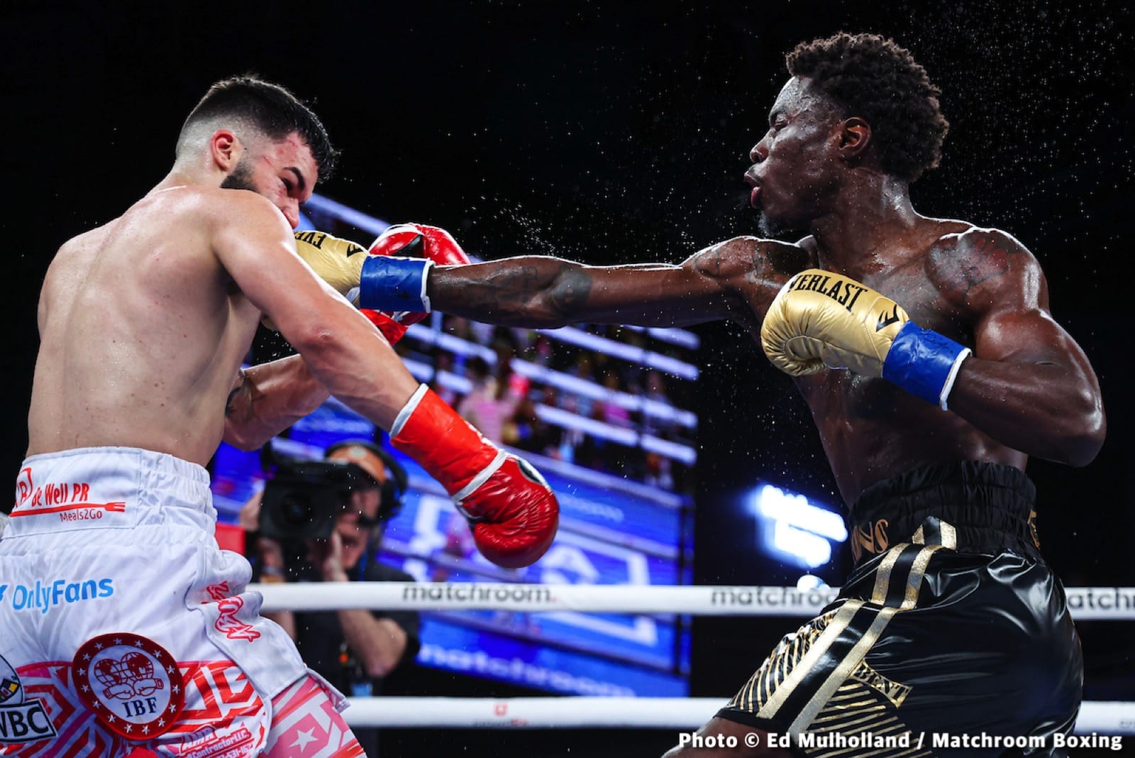 Serrano defeats Cruz to become undisputed - Boxing Results