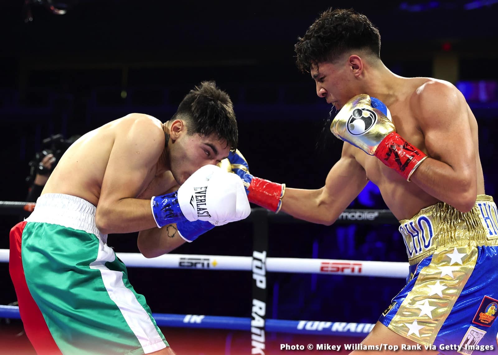 Tonight: Navarrete vs. Wilson - Live Results