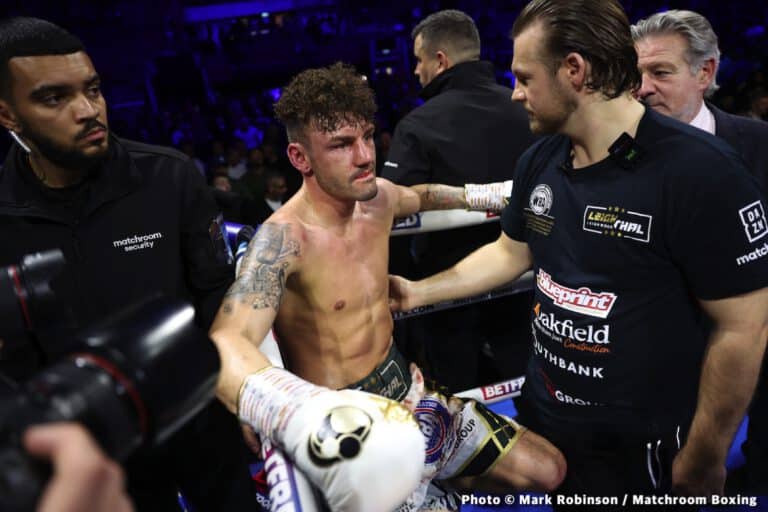 Leigh Wood will decide whether to rematch Mauricio Lara or not