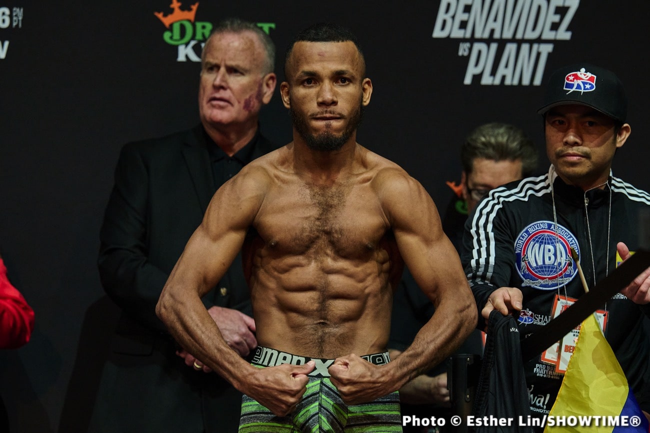 Plant vs. Benavidez - Official Showtime Weights