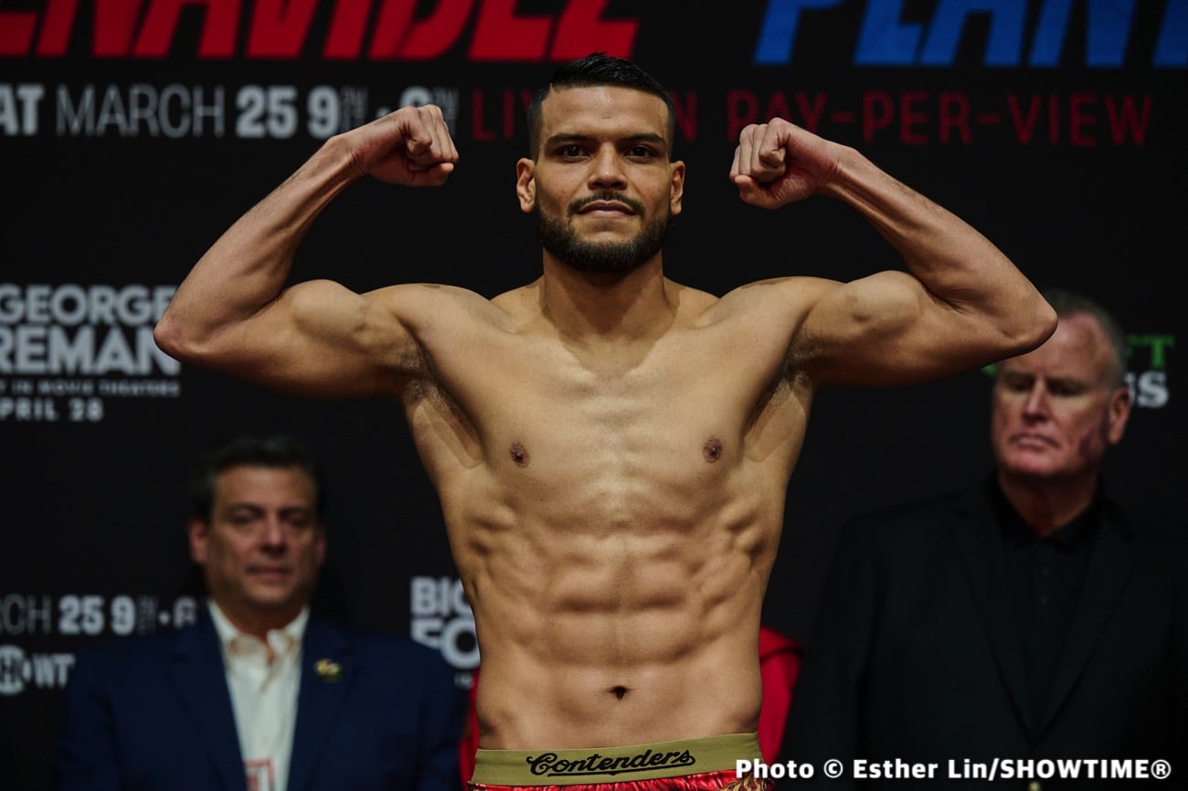 Plant vs. Benavidez - Official Showtime Weights