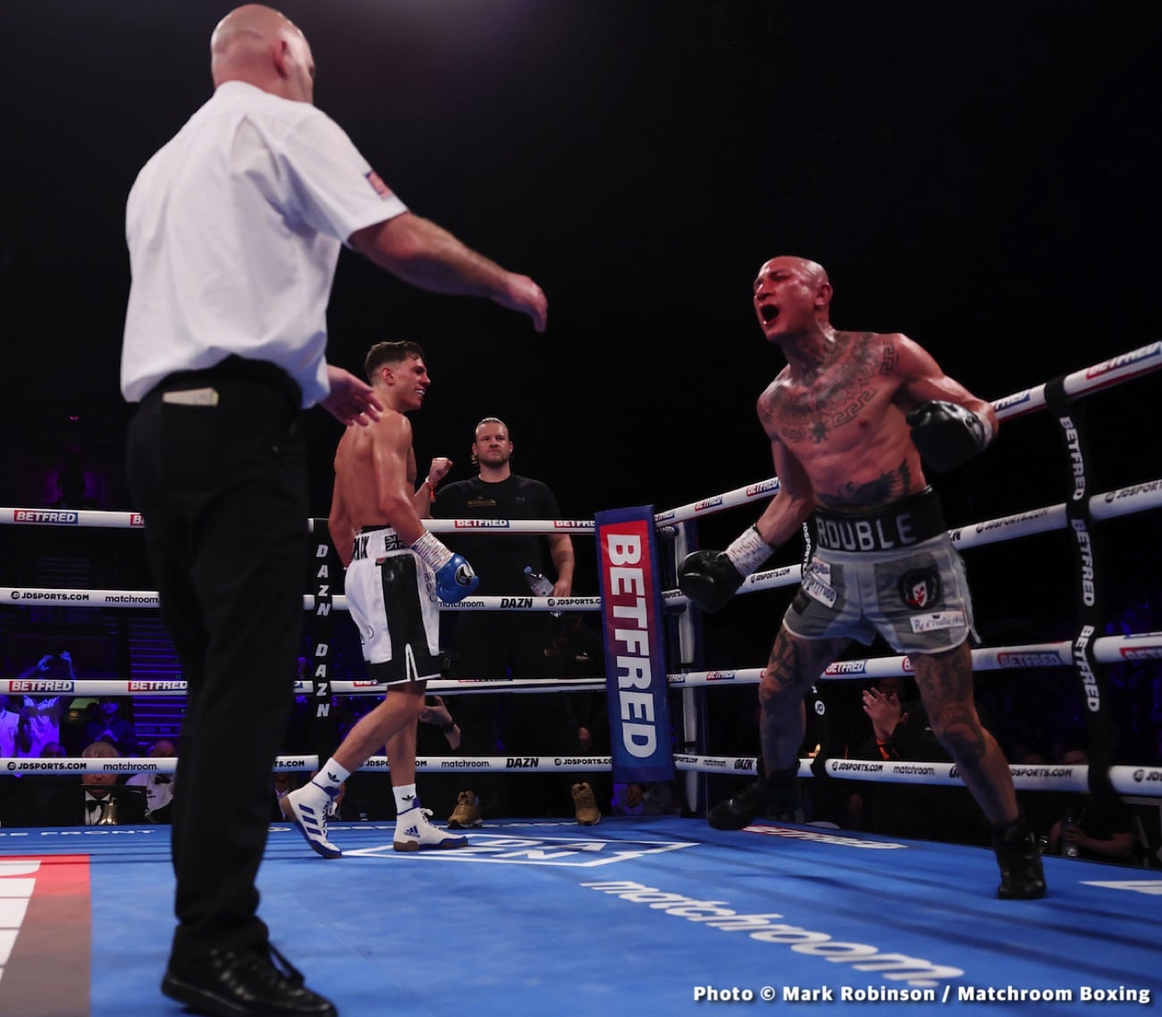 Results / Photos: Cyrus Pattinson stops Jenkins