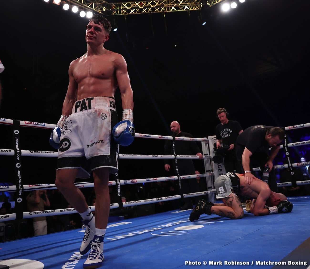 Results / Photos: Cyrus Pattinson stops Jenkins