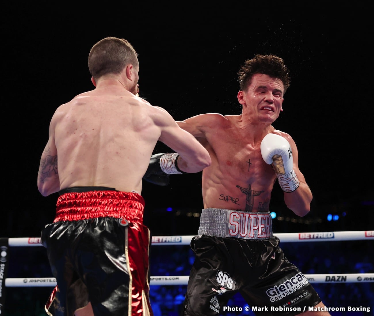 Diego Pacheco destroys Jack Cullen in 4th round KO - Boxing results