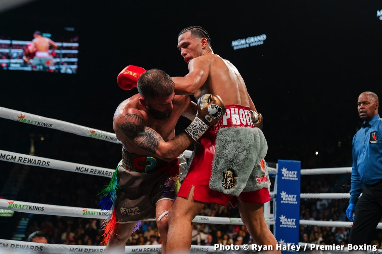 David Benavidez beats Caleb Plant - Boxing results