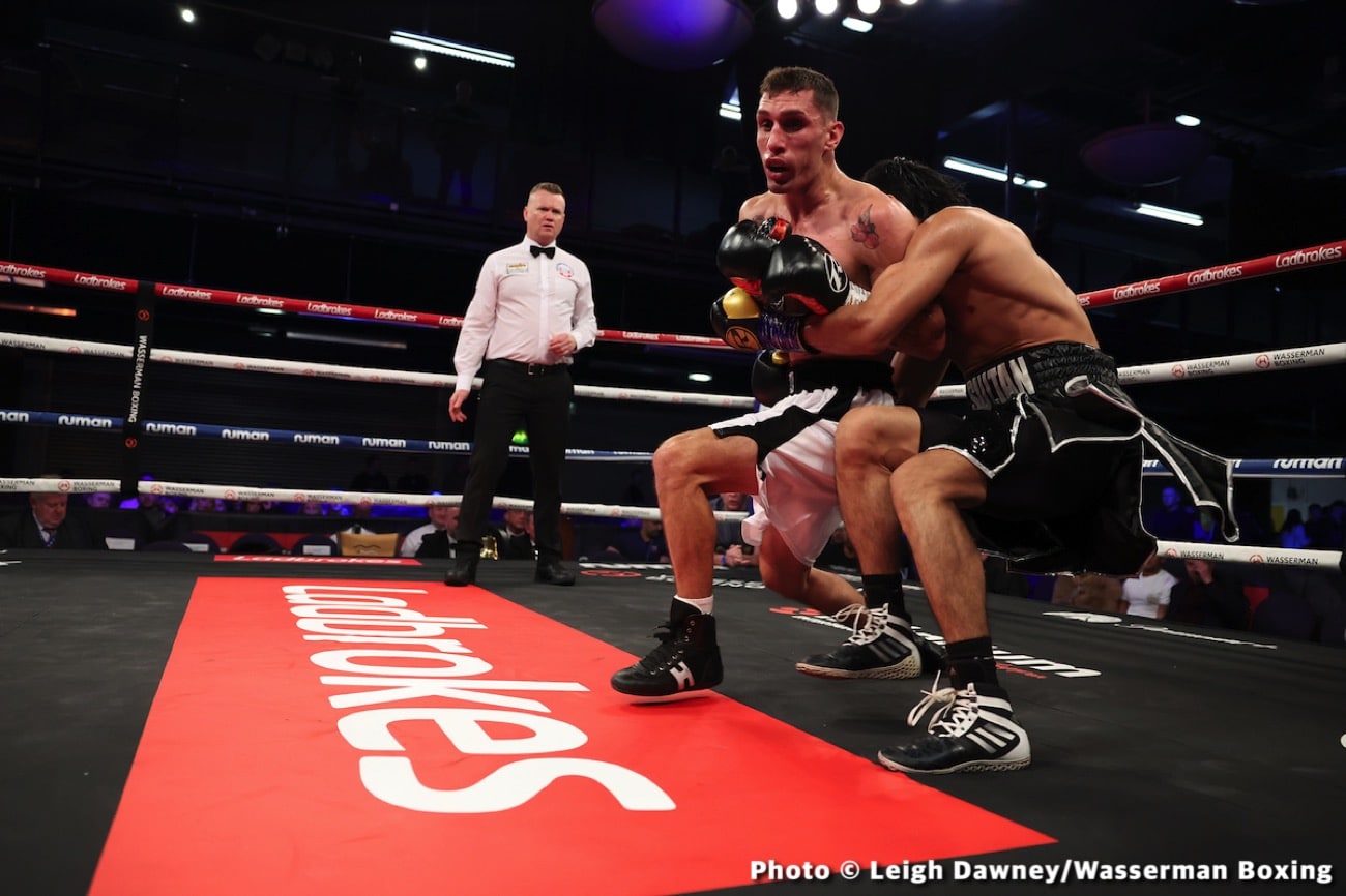 Results / Photos: Lyndon Arthur dominates Crighton
