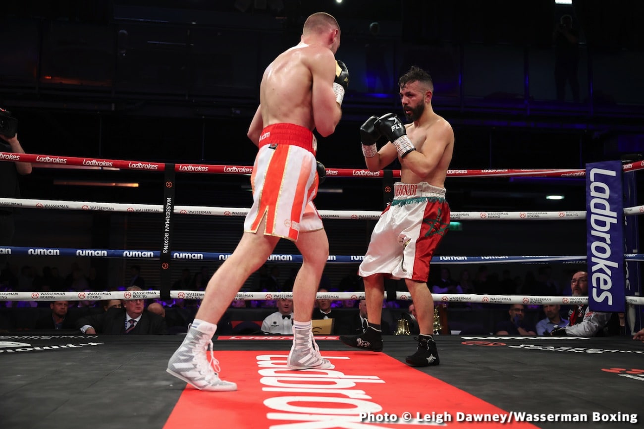 Results / Photos: Lyndon Arthur dominates Crighton