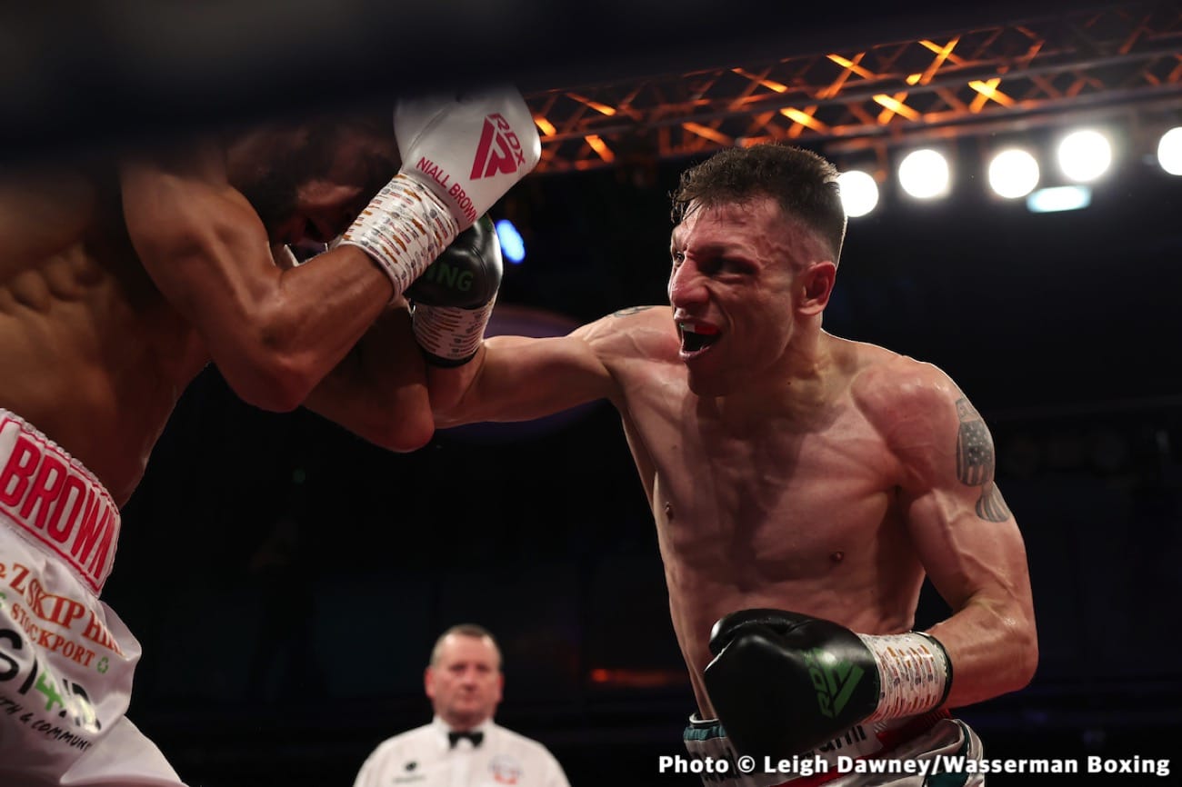 Results / Photos: Lyndon Arthur dominates Crighton