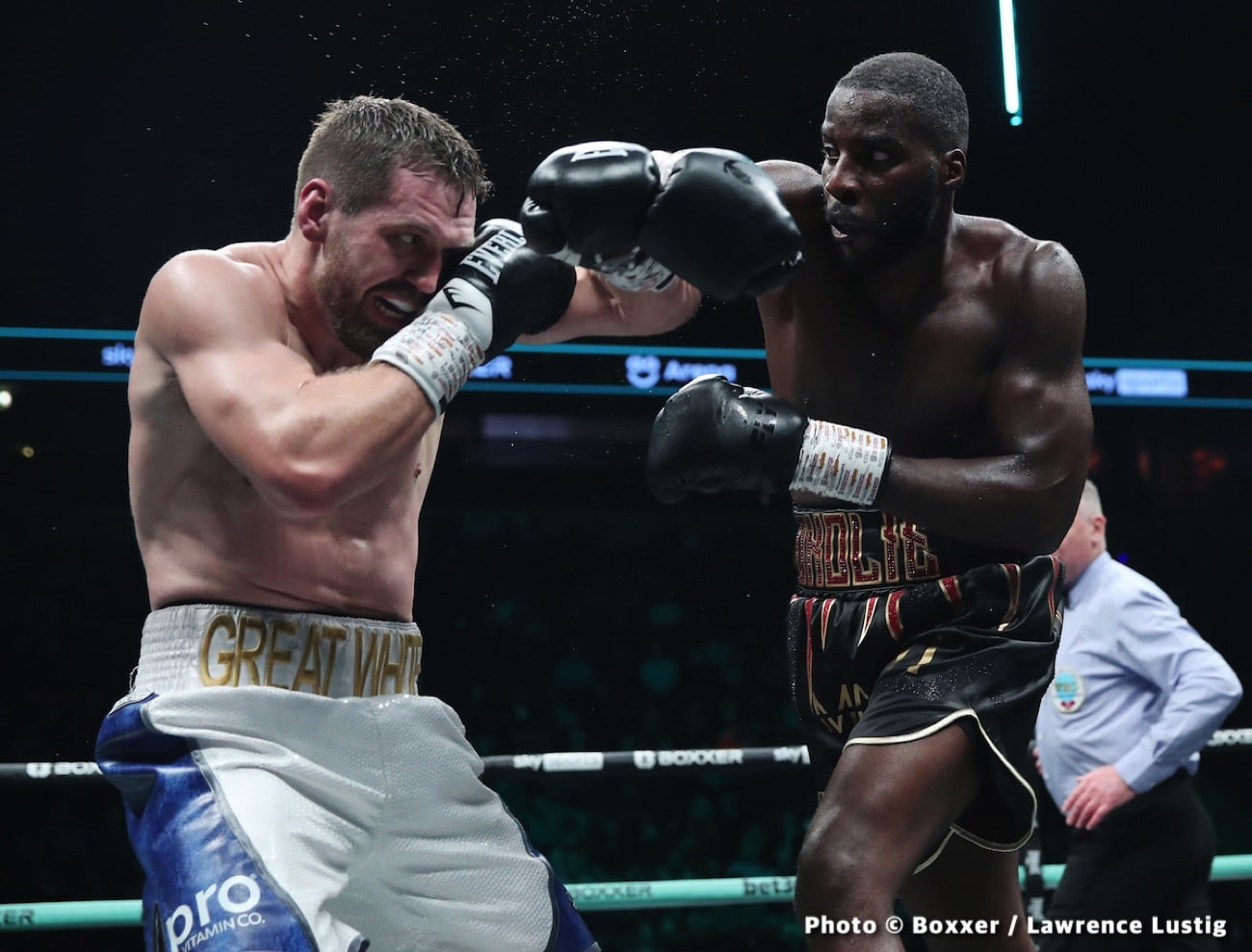 Lawrence Okolie defeats David Light - Boxing results
