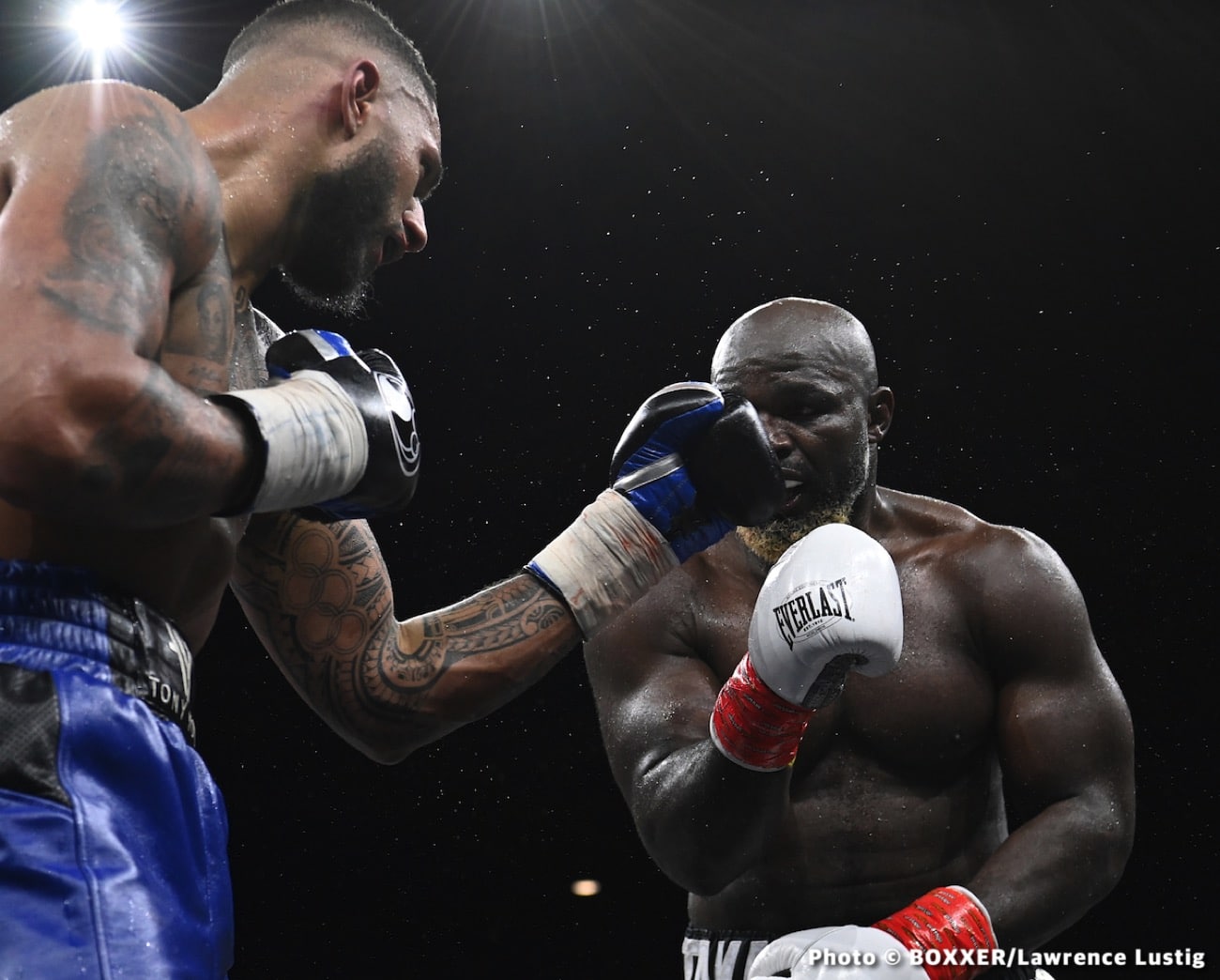 Boxing photo: Carlos Takam, Tony Yoka image Photos: Takam Upsets Yoka, Azeez wins Euro title in Paris!