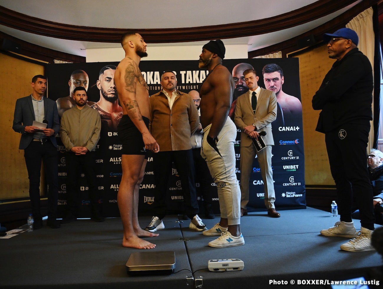 Weights: Tony Yoka: 251, Carlos Takam: 259.3