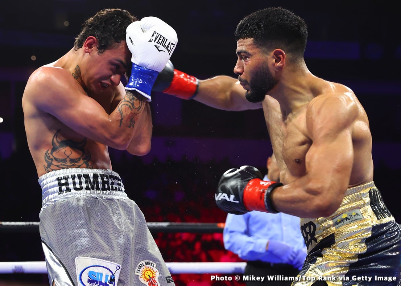 Results / Photos: Seniesa Estrada Unifies Minimumweight Titles