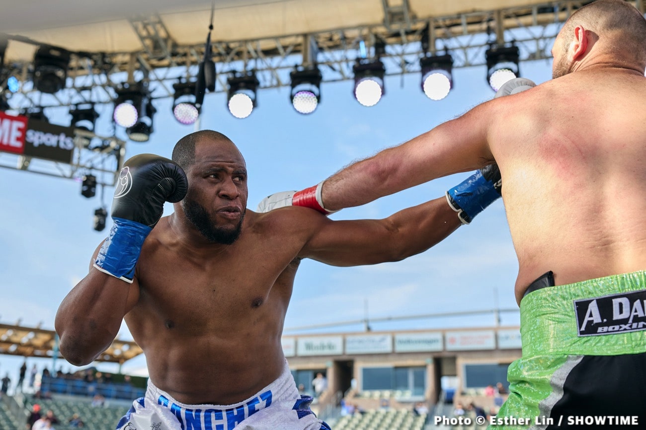 Brian Mendoza crushes Sebastian Fundora in 7th round KO - Boxing results