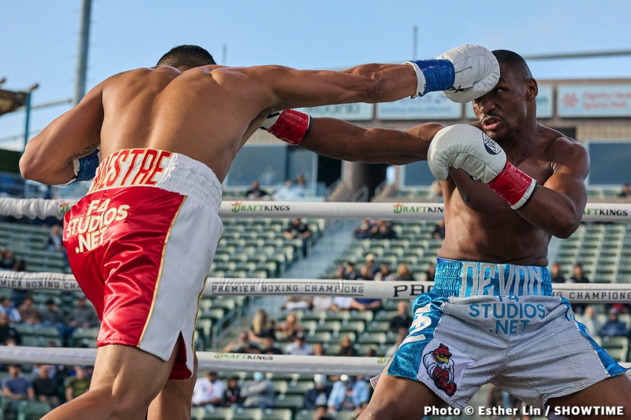Brian Mendoza crushes Sebastian Fundora in 7th round KO - Boxing results
