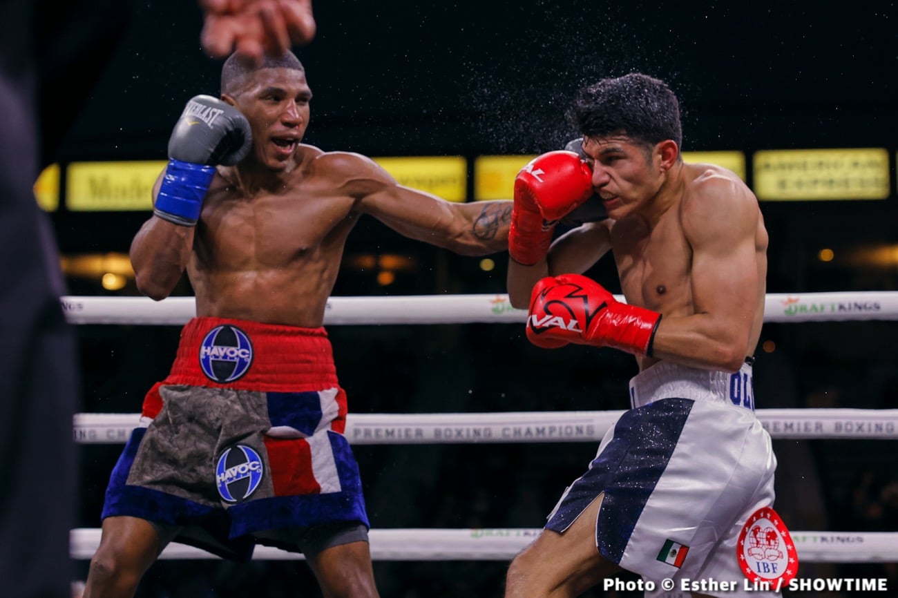 Brian Mendoza crushes Sebastian Fundora in 7th round KO - Boxing results