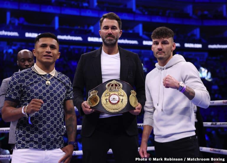 Mauricio Lara Vs. Leigh Wood II - Lara Says He'll Try And Get Wood Out Of There Quicker This Time