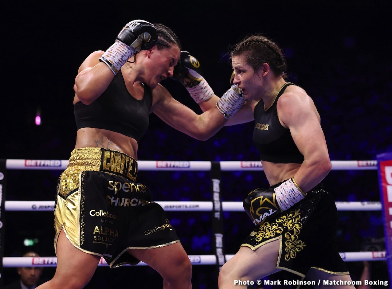 Chantelle Cameron edges Katie Taylor - Boxing results