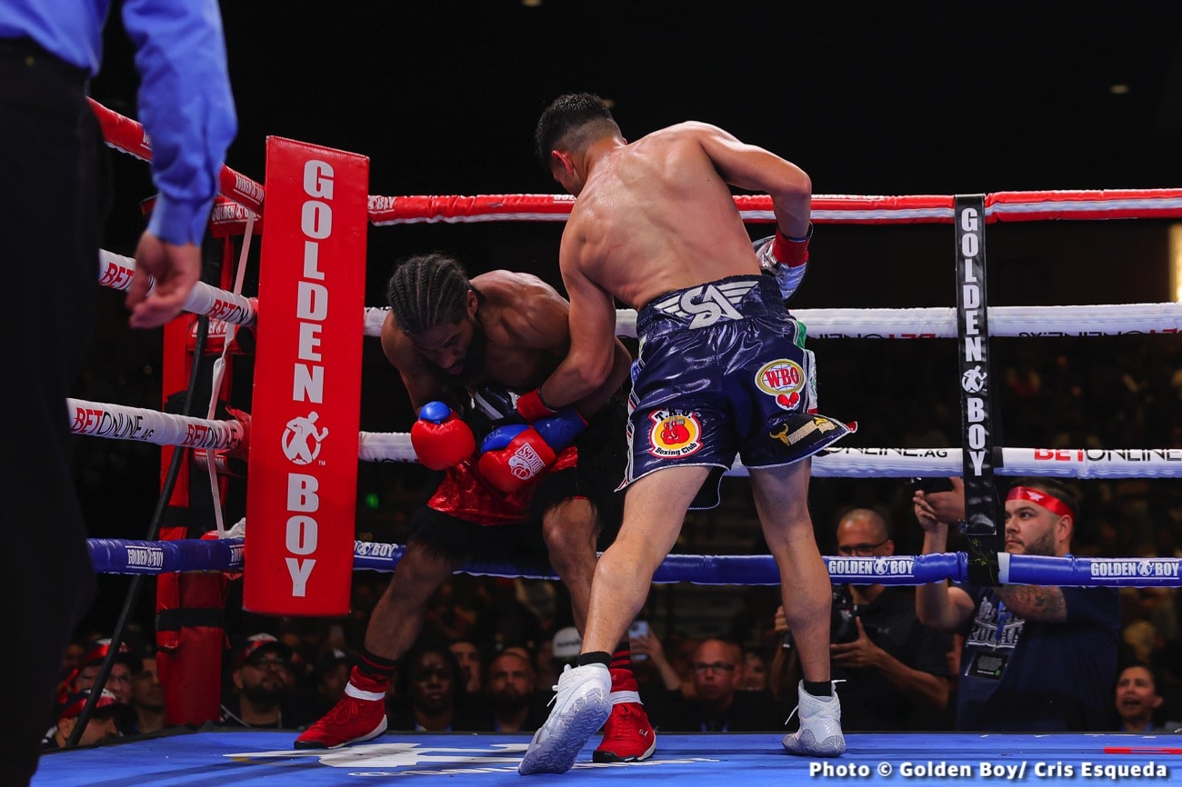 Boxing photo: Alexis Rocha, Anthony Young image Alexis Rocha stops Anthony Young - Boxing results