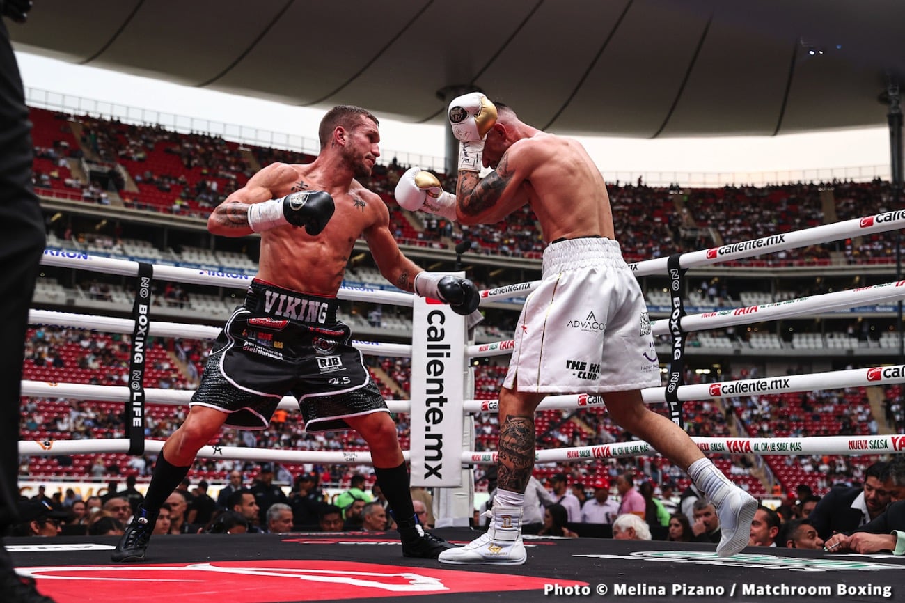 Boxing photo: Canelo Alvarez, John Ryder image Tonight: Canelo Alvarez vs. John Ryder - Live Fight Results