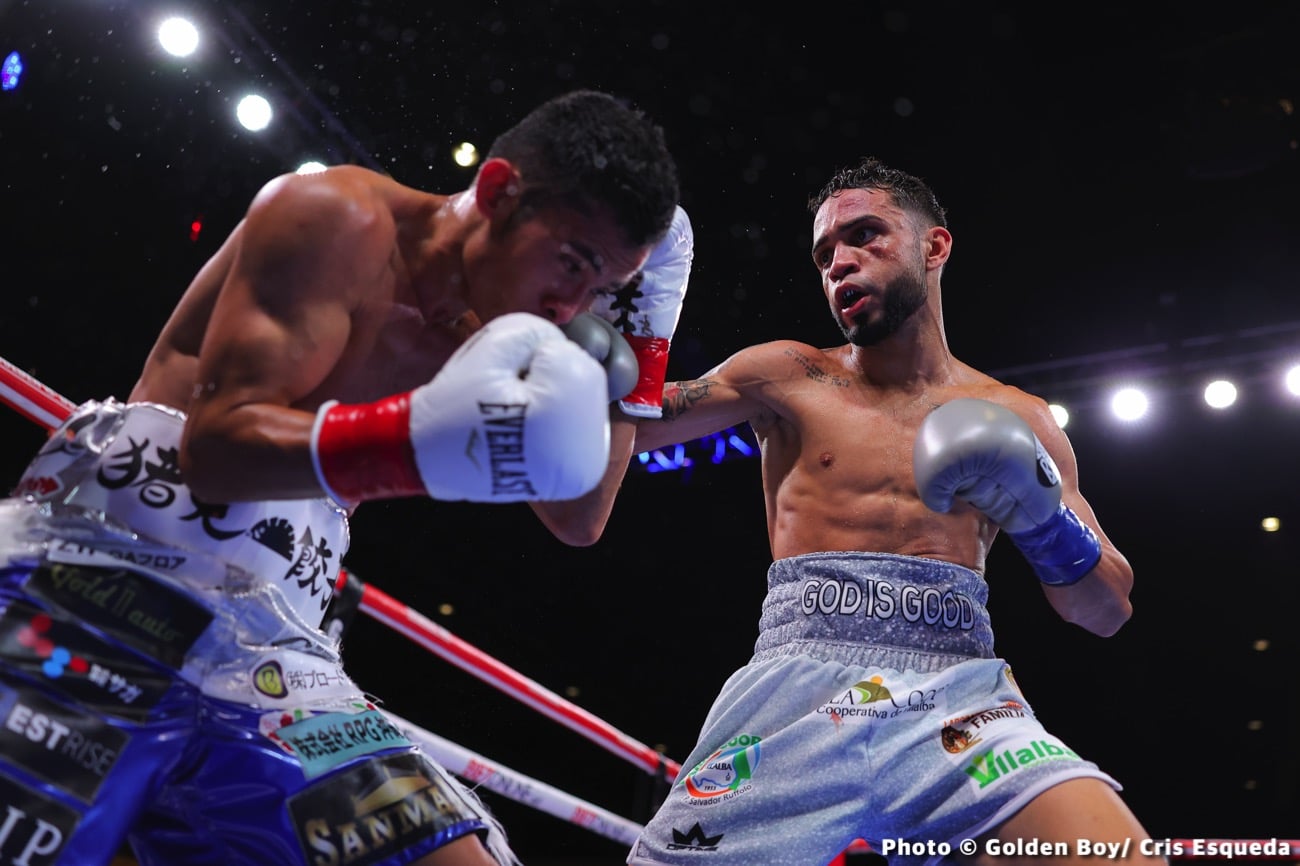 Boxing photo: Oscar Collazo image The Fastest Boxer From Puerto Rico To Win A World Title, Oscar Collazo Made History Over The Weekend