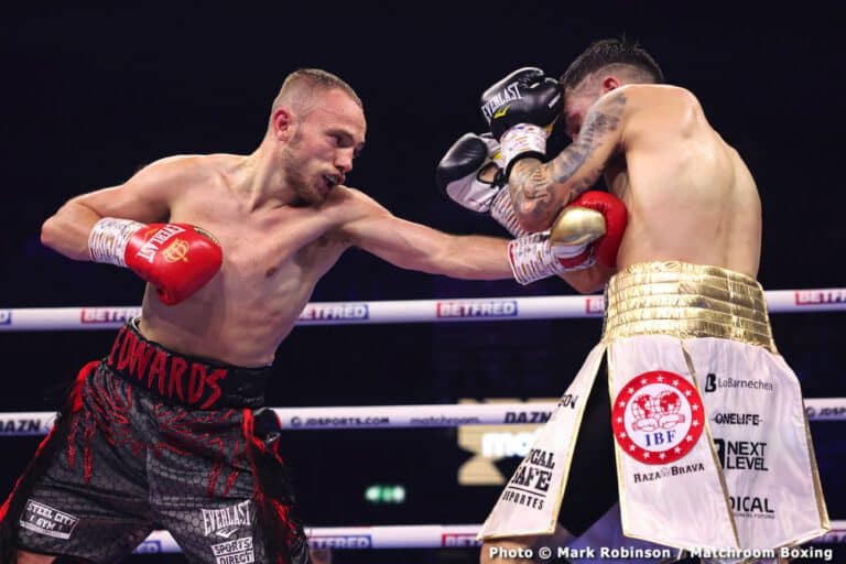 Rodriguez & Edwards sign for unification clash in late November or early December