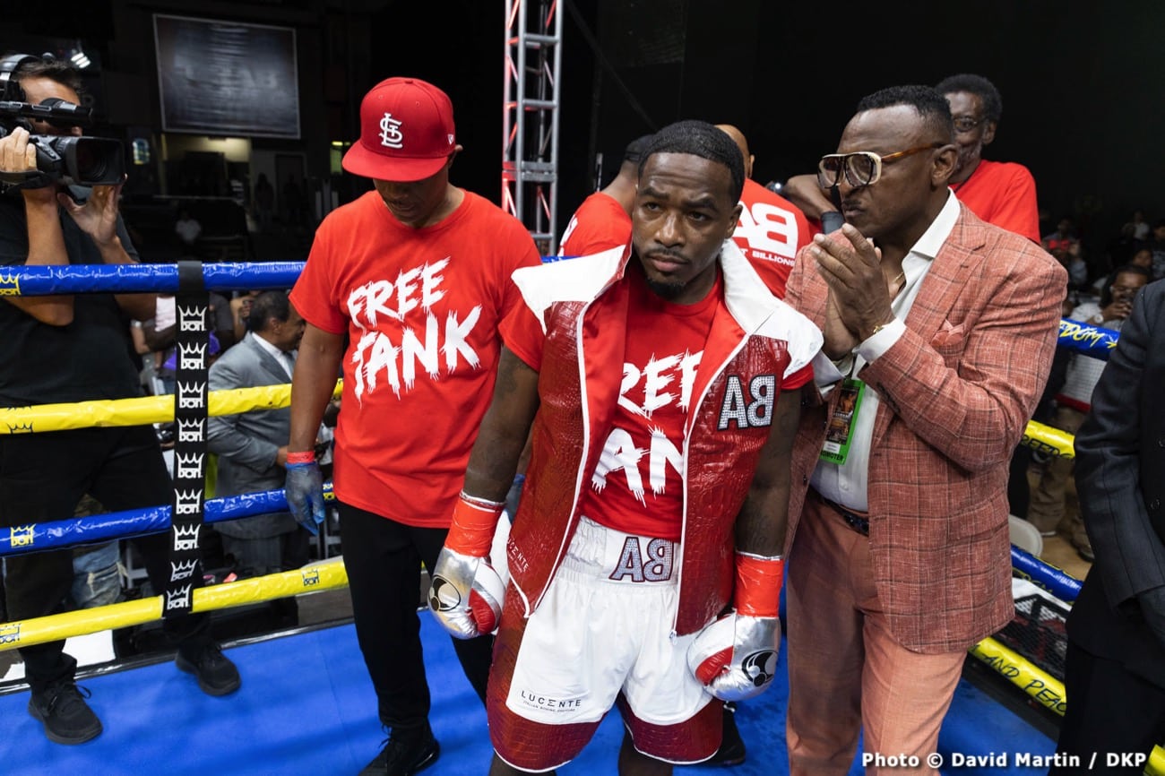 Boxing photo: Adrien Broner, Bill Hutchinson image Adrien Broner beats Bill Hutchinson - Boxing results