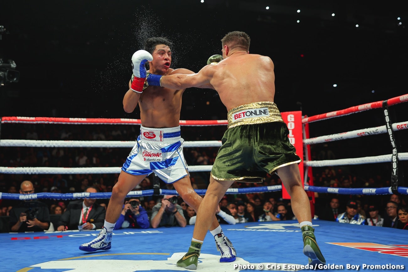 Boxing photo: Jaime Munguia, Sergiy Derevyanchenko image Boxing Tonight: Munguia vs. Derevyanchenko - Live Boxing Results