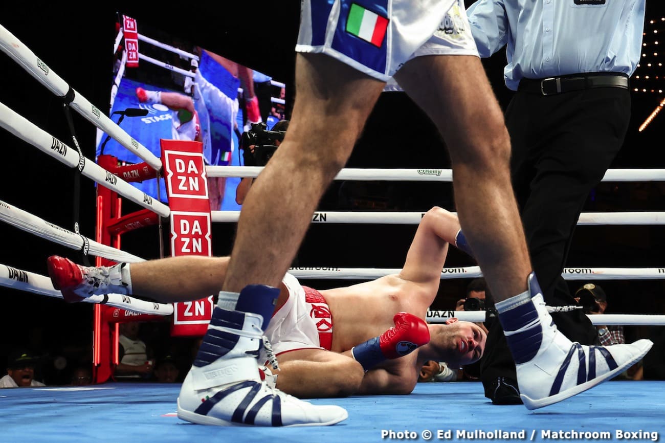 Boxing photo: Adam Kownacki, Joe Cusumano image Joe Cusumano KOs Babyface Kownacki in New York - Boxing Results