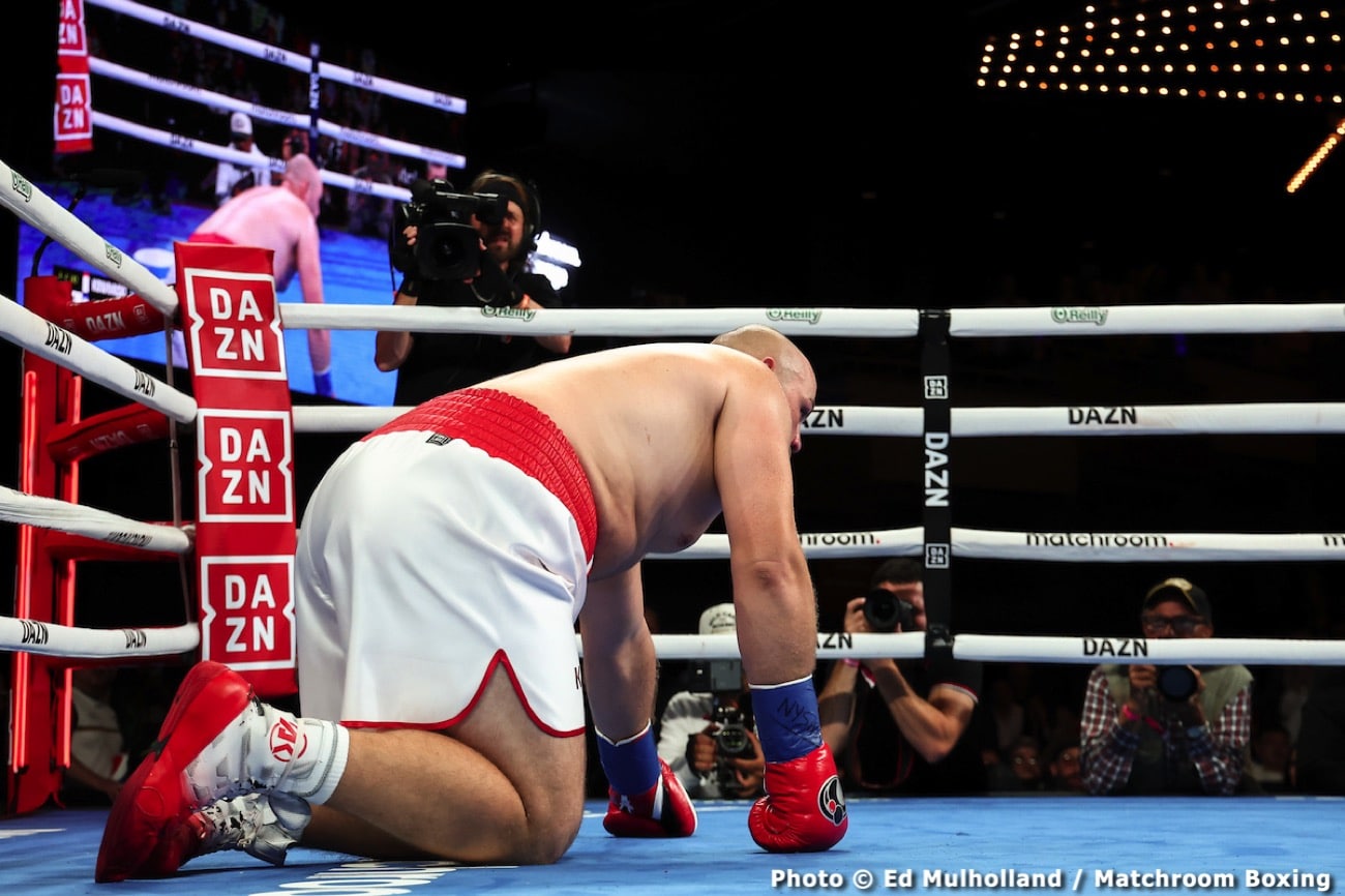 boxing247.com - Adam Kownacki Stopped In A Round, The Loss Surely Meaning The End Of His Career - Latest Boxing News