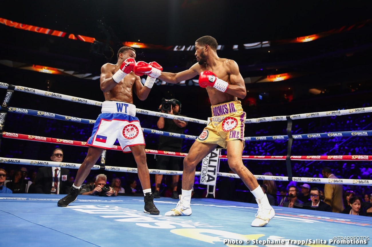 Boxing photo: Claressa Shields, Maricela Cornejo image Tonight: Shields vs. Cornejo - Live Results