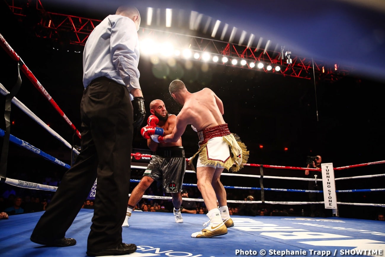 Boxing photo: Ali Izmailov, Charles Foster: image Ali Izmailov decisions Charles Foster - Boxing Results