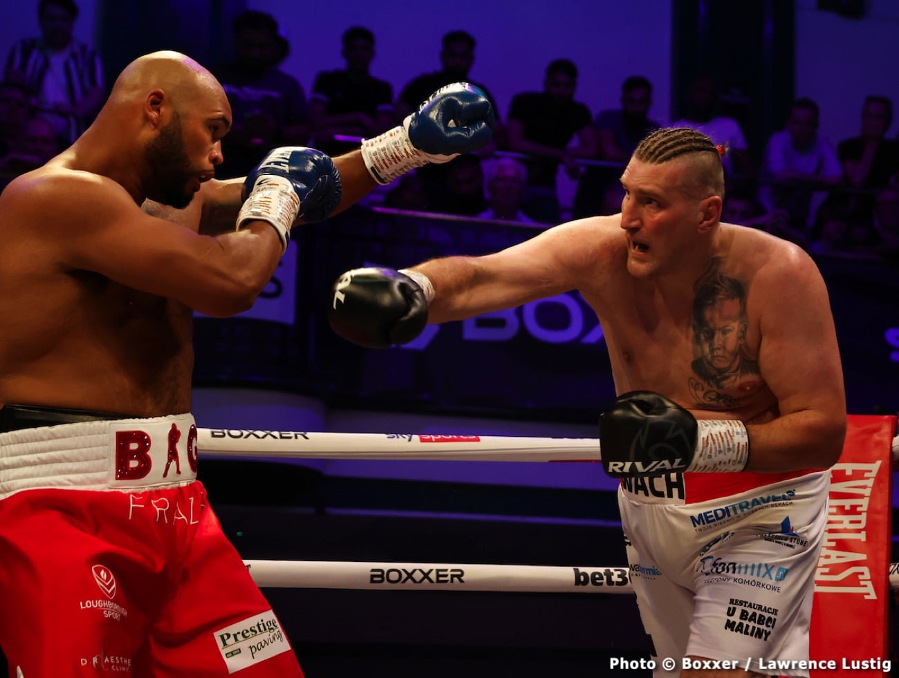 Boxing photo: Frazer Clarke, Mariusz Wach image Frazer Clarke defeats Mariusz Wach - Boxing Results