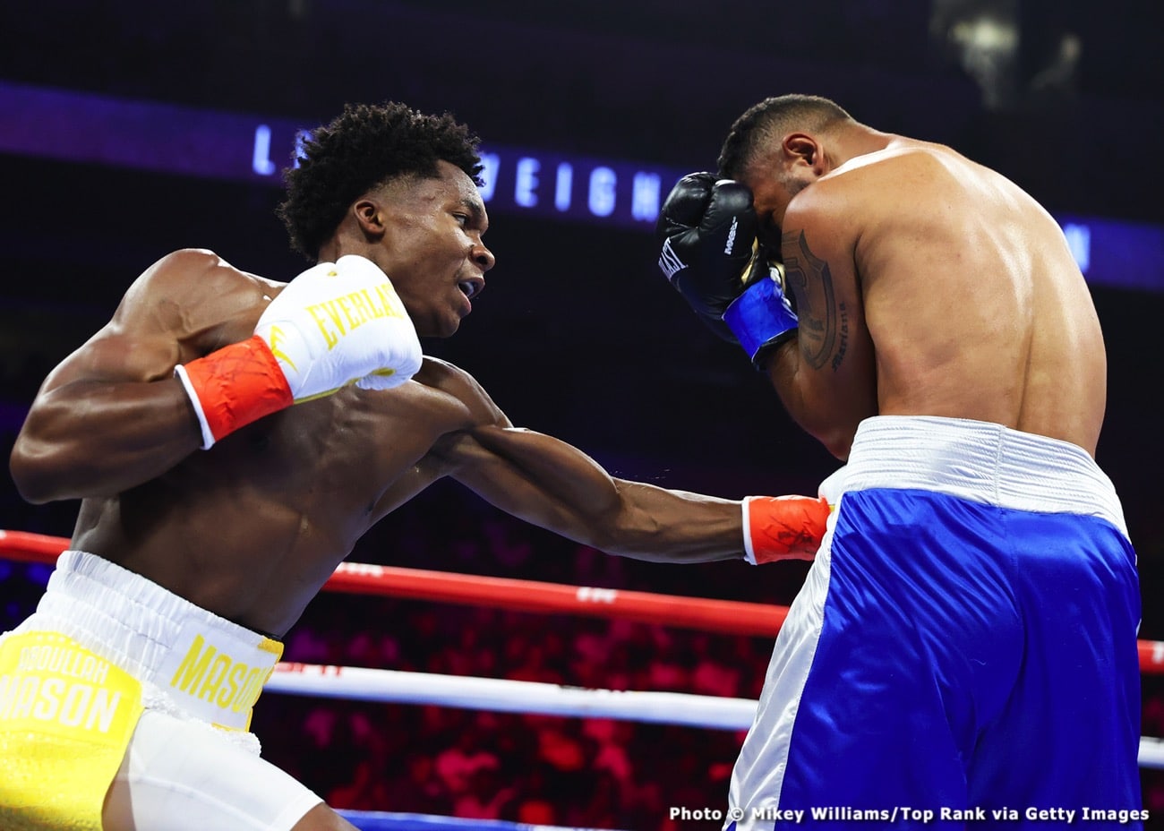 Boxing photo: Arslanbek Makhmudov, Charles Martin, Jared Anderson, Raphael Akpejiori image Boxing Tonight: Anderson vs. Martin – Live Results