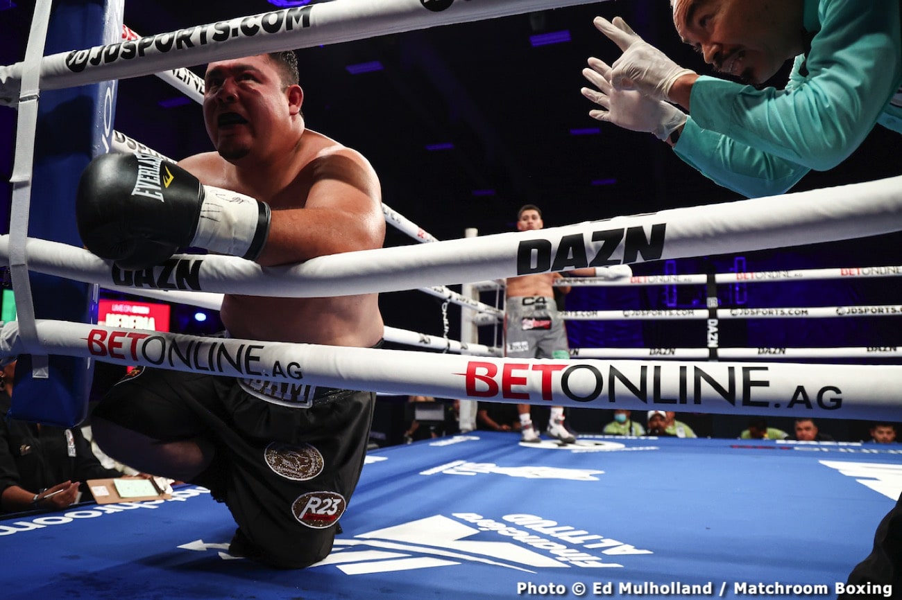 Boxing photo: Diego Pacheco, Manuel Gallegos image Diego Pacheco destroys Manuel Gallegos - Boxing results