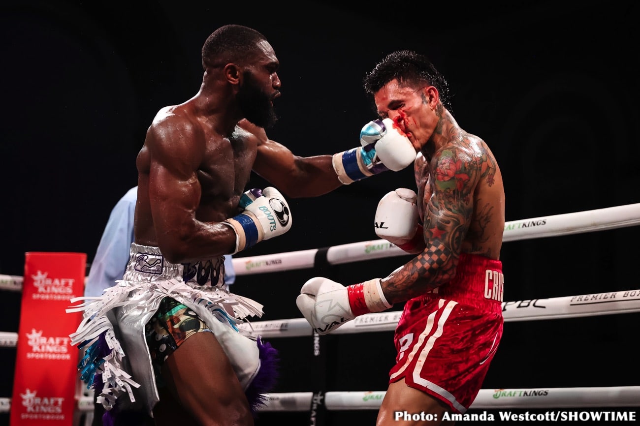 Boxing photo: Jaron 'Boots' Ennis, Roiman Villa image Boxing Tonight: Jaron Ennis vs. Villa – Live Results