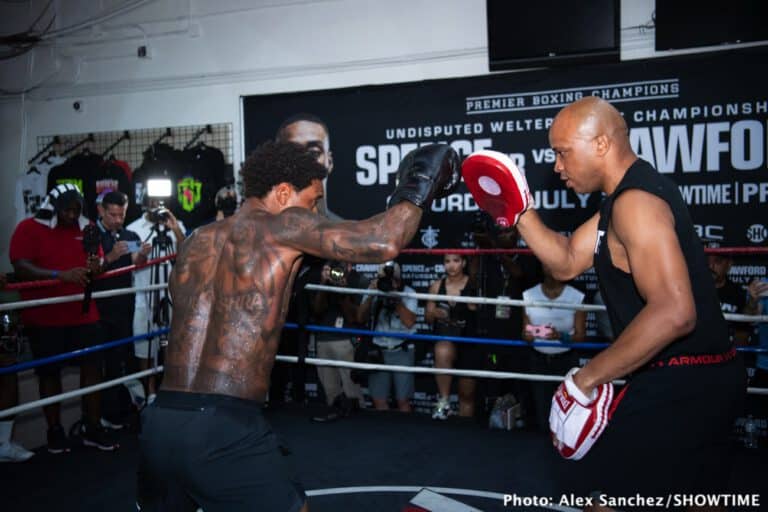Photo: Errol Spence ready to take Terence Crawford's WBO belt on July 29th Errol Spence ready to take Terence Crawford's WBO belt on July 29th