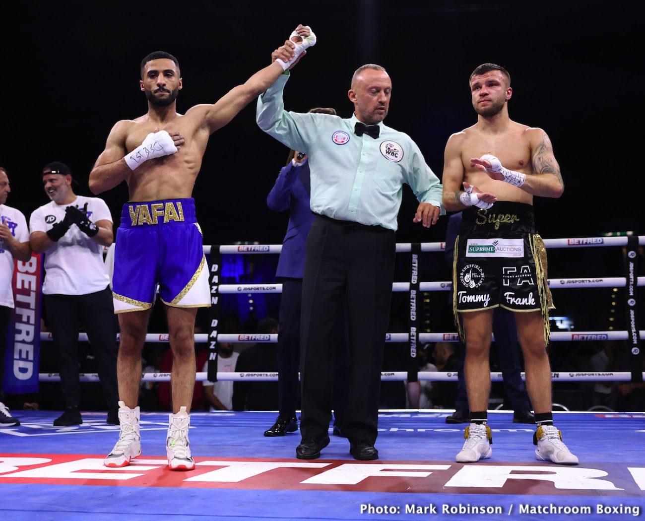 Boxing photo: Gamal Yafai, Tommy Frank image Gamal Yafai destroys Tommy Frank in first round - Boxing results