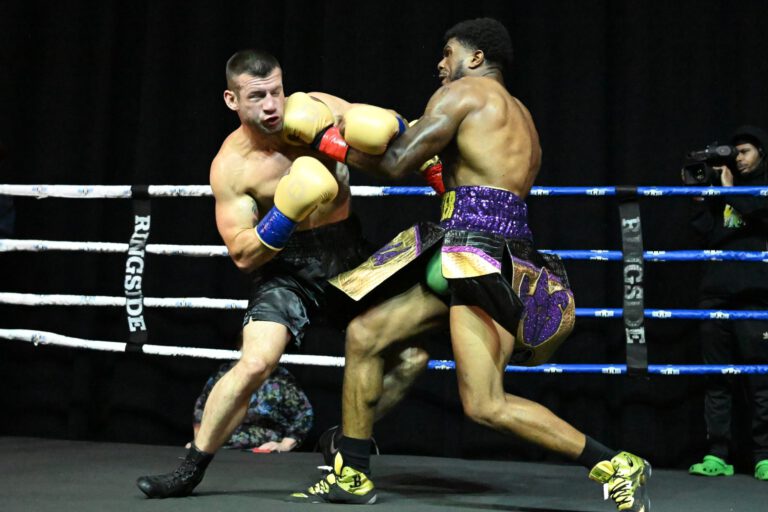 Steve Sumpter Dominates James Perkins - Boxing Results