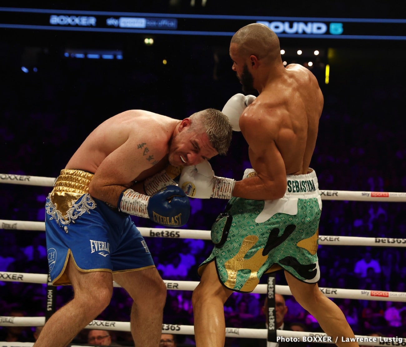 Boxing photo: Chris Eubank Jr, Liam Smith image Chris Eubank Jr. stops Liam Smith in 10th round TKO - Boxing Results
