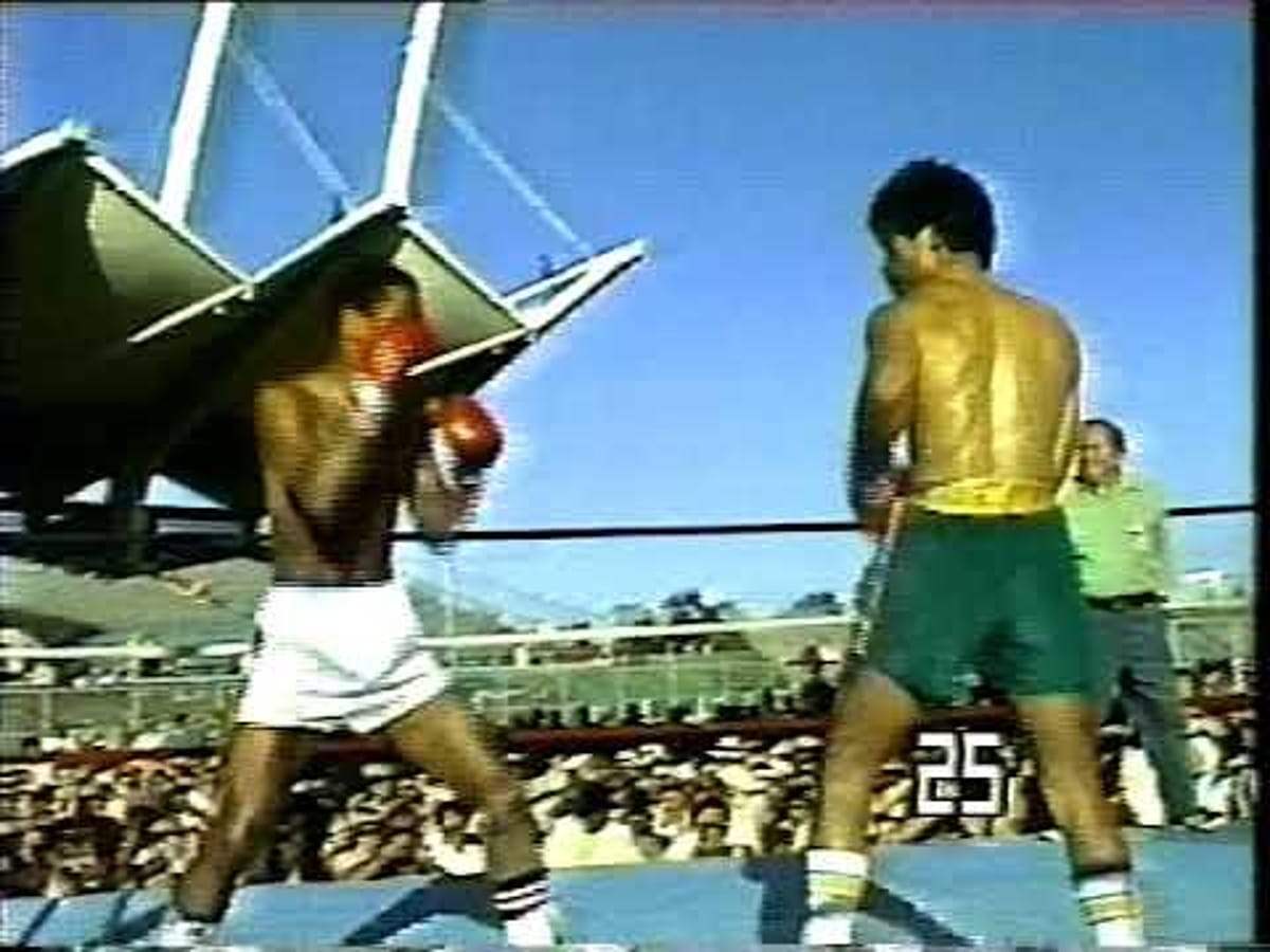 King Carlos! - Welterweight Great Palomino Turns 75