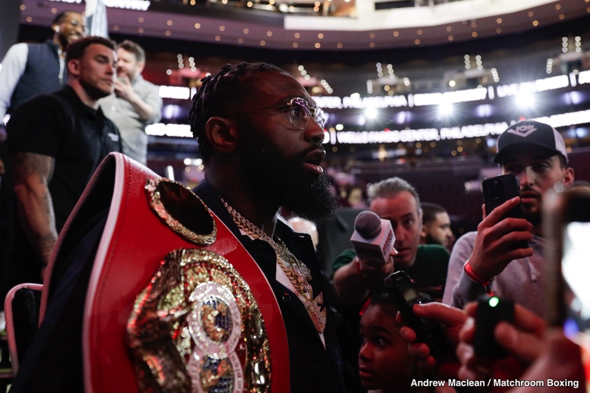 Ennis vs. Avanesyan: Is 'Boots' Nervous?