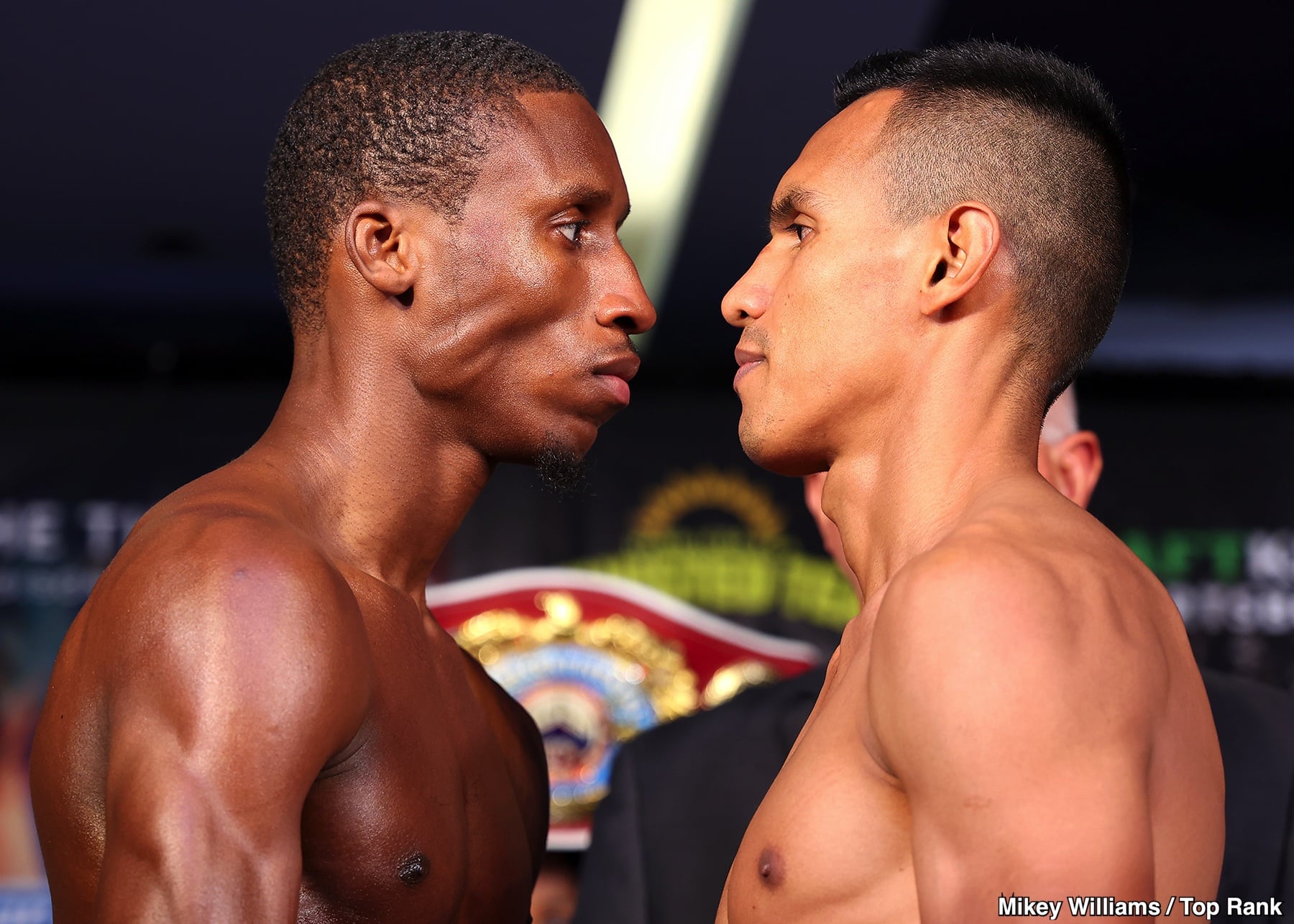 Zayas vs. Teixeira: Official ESPN Weigh In Results