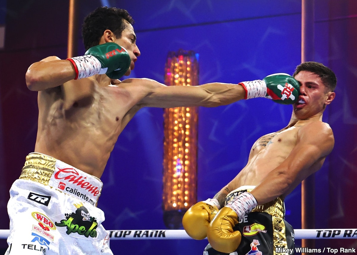 Rafael Espinoza Destroys Sergio Chirino in 4th round Knockout - Boxing Results