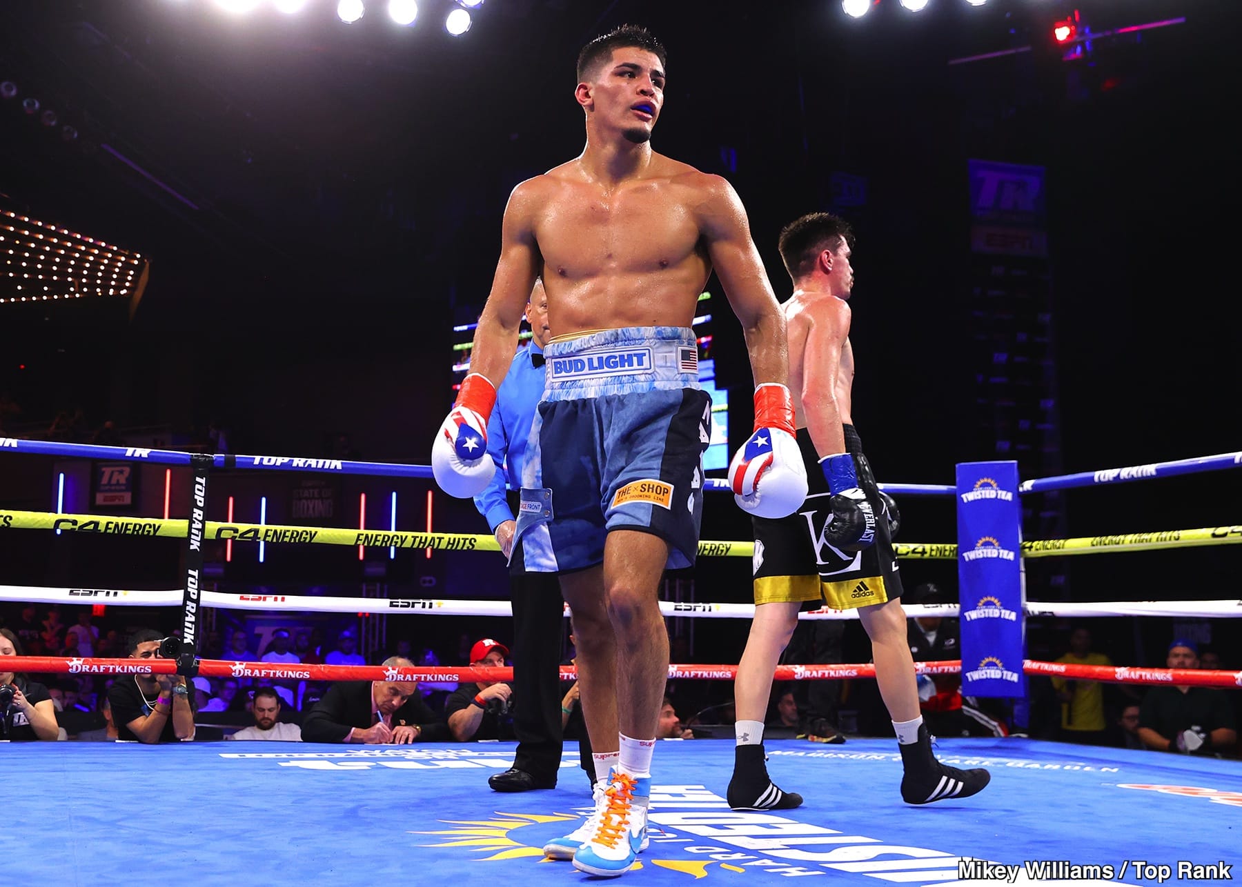 Live Boxing Results Tonight: Xander Zayas vs. Patrick Teixeira on ESPN