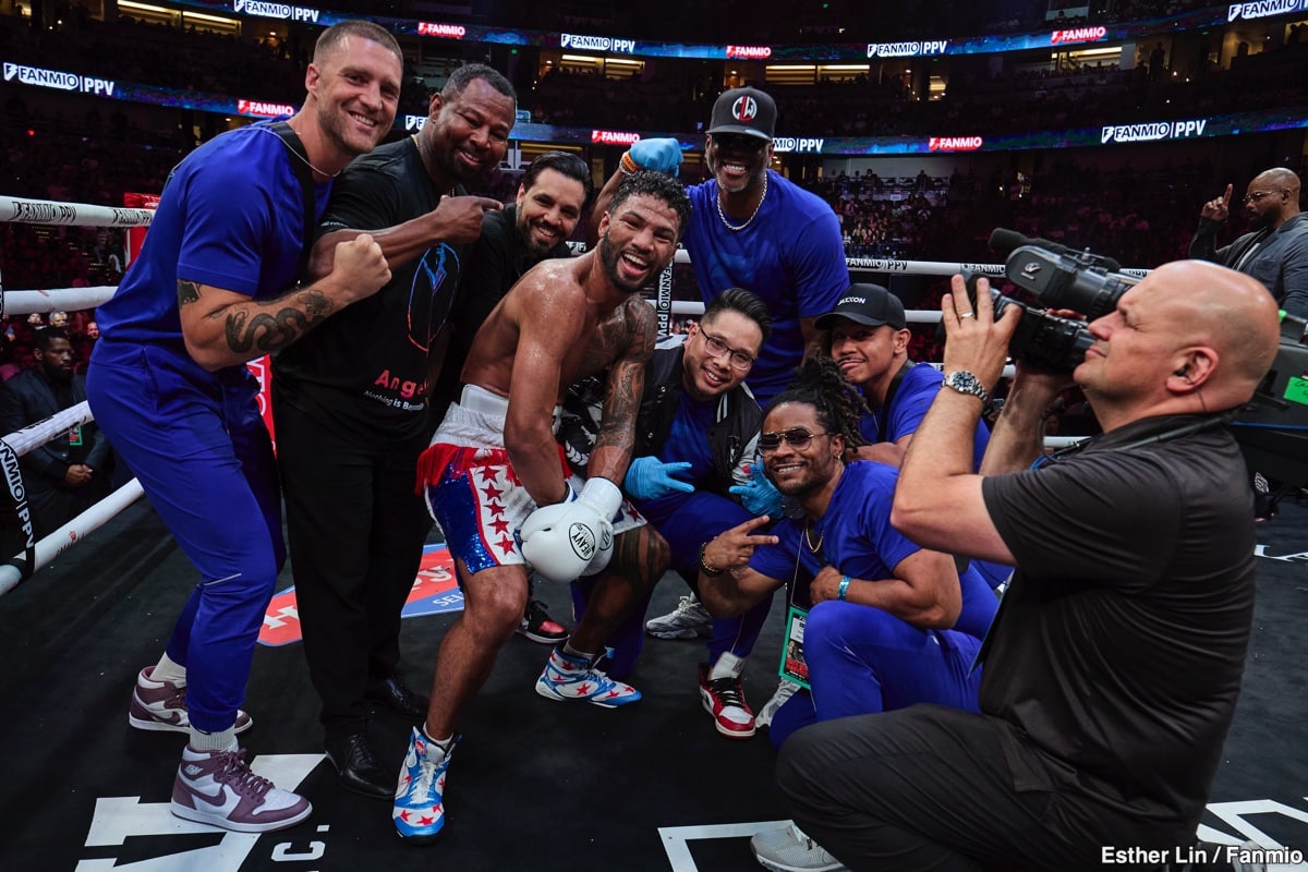 Shane Mosley Junior Scores Big Win Over Danny Jacobs - Boxing Results